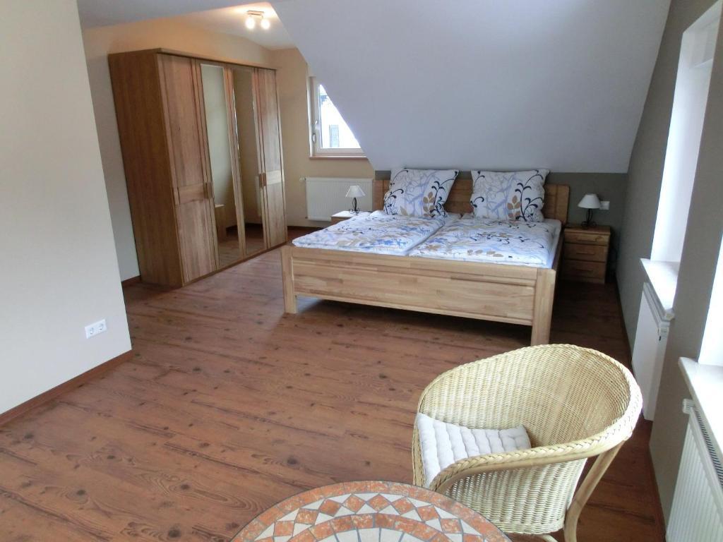Ferienweingut Hirschen Schulstrasse Bed and Breakfast Burg  Værelse billede